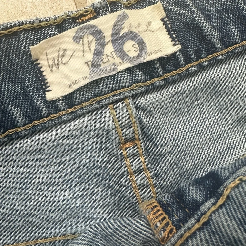 Free People Lita Slim Leg Distressed Cropped Jeans Size 26